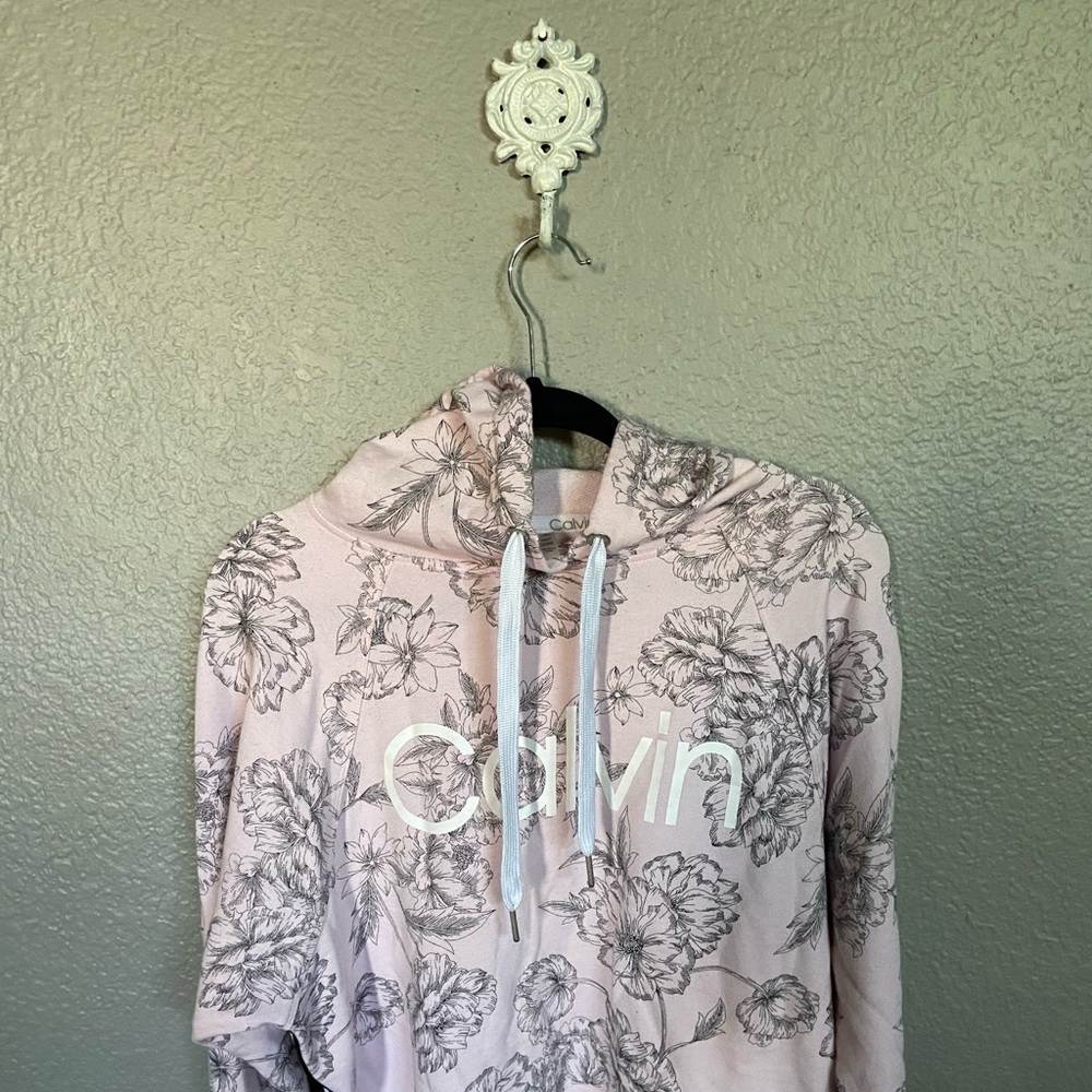 Used Calvin Klein Woman’s Performance Hoodie